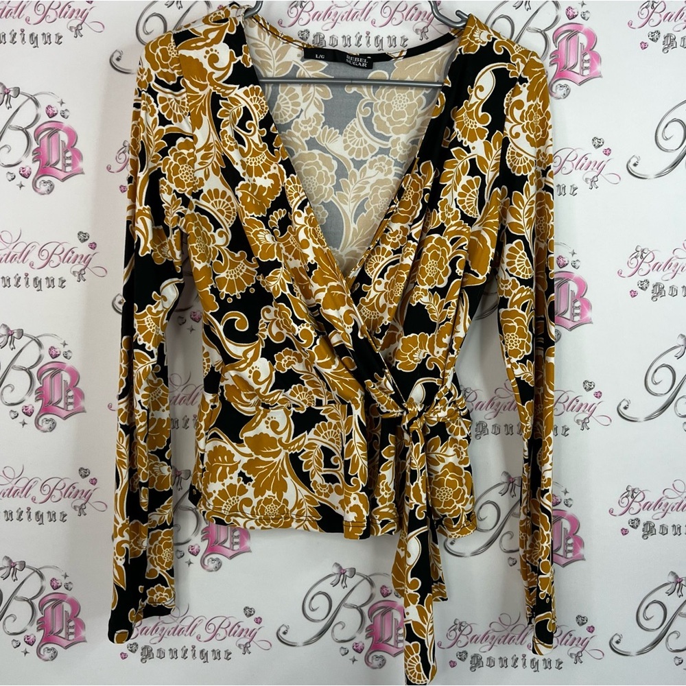 Rebel Sugar long sleeve tie waist belt Black and Gold Floral Wrap Blouse
